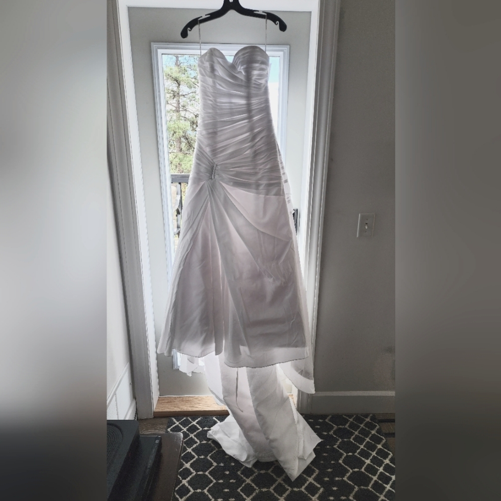 MAGGIE SOTTERO WEDDING DRESS